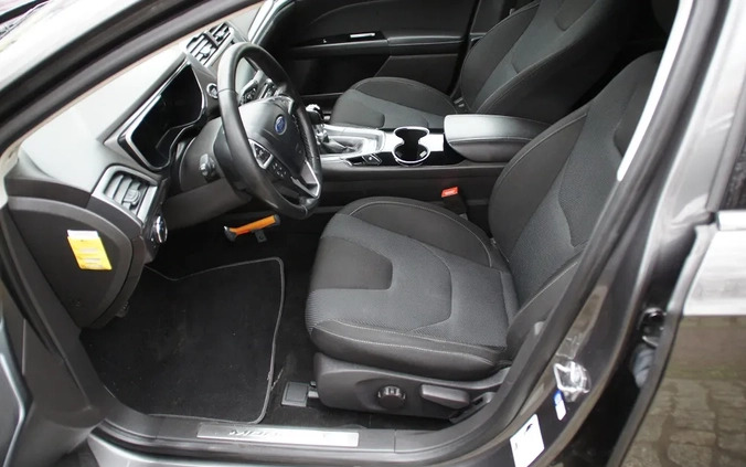 Ford Mondeo cena 39900 przebieg: 239000, rok produkcji 2016 z Kutno małe 301